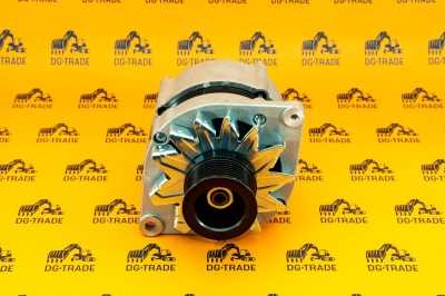 Генератор со шкивом (8 ручьев) Komatsu ЕА504060771 (2)