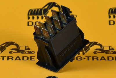 Переключатель JCB (Original) 701/60002 (1)