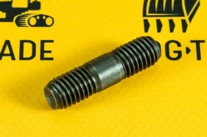 Шпилька крепления турбины JCB 826/11384
